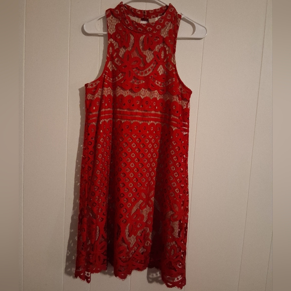 Red Lace Sleeveless Dress